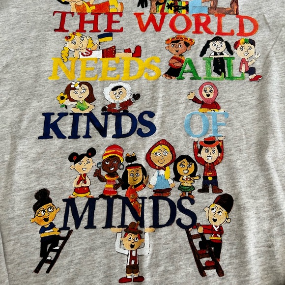 NWT AUTISM AWARENESS T SHIRT, UNISEX-medium. pit to pit is 21”. - Picture 2 of 5